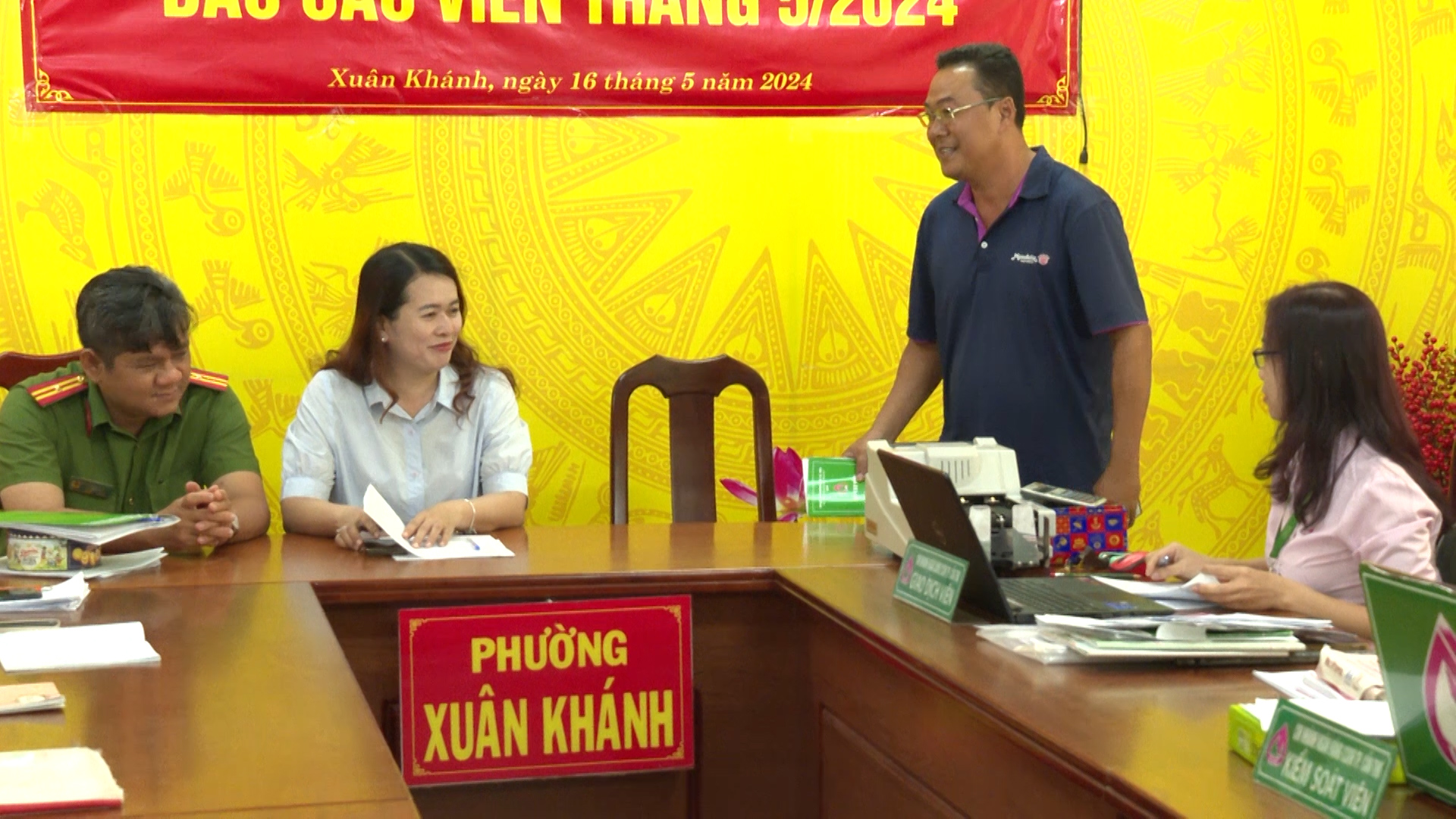 Chi nhánh Ngân hàng Chính sách xã hội quận Ninh Kiều giải ngân vốn vay ông Đào Hữu Nguyên