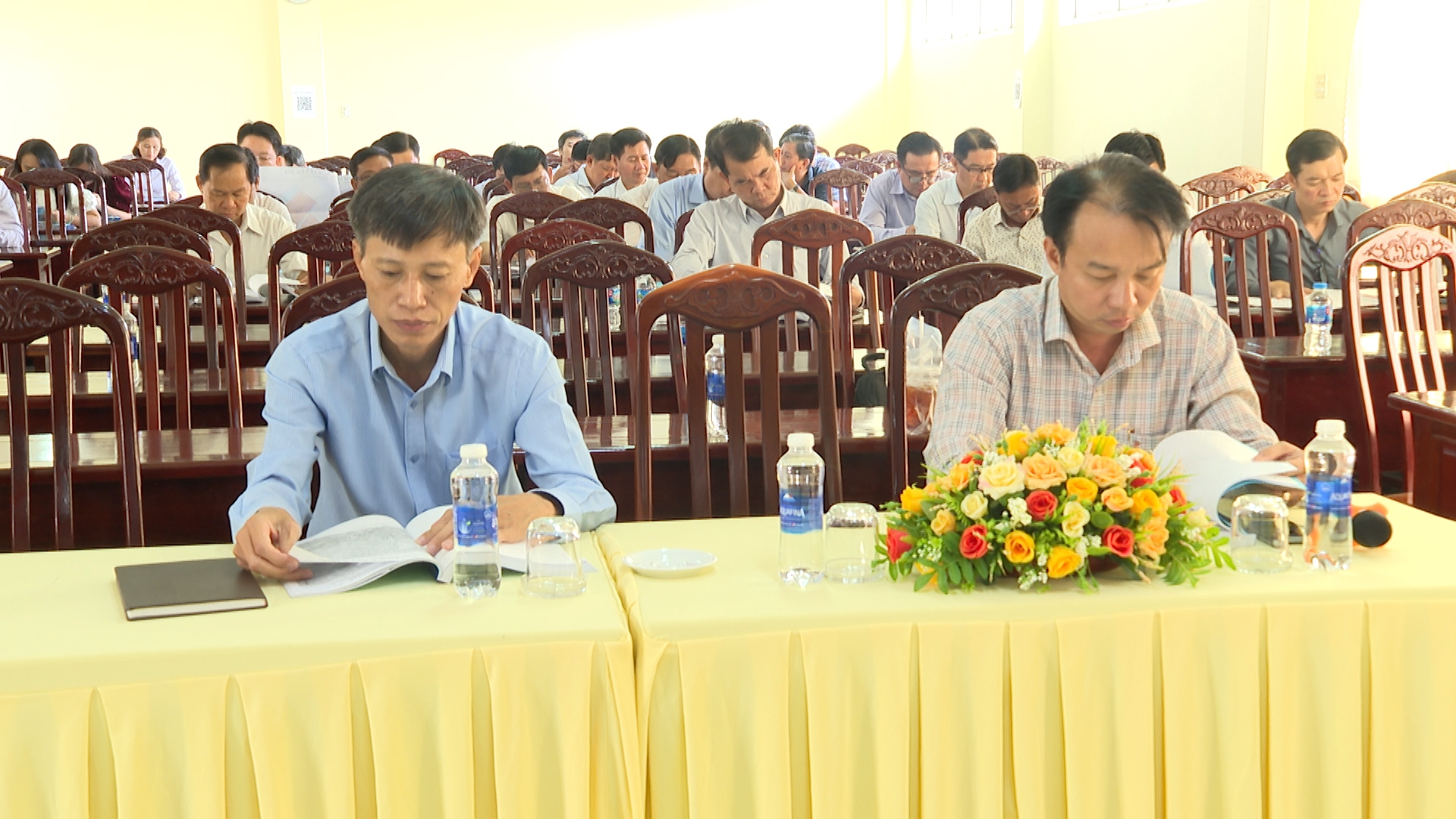  Các đại biểu tham dự hội nghị triển khai kể hoạch sử dụng đất năm 2024 quận Ninh Kiều